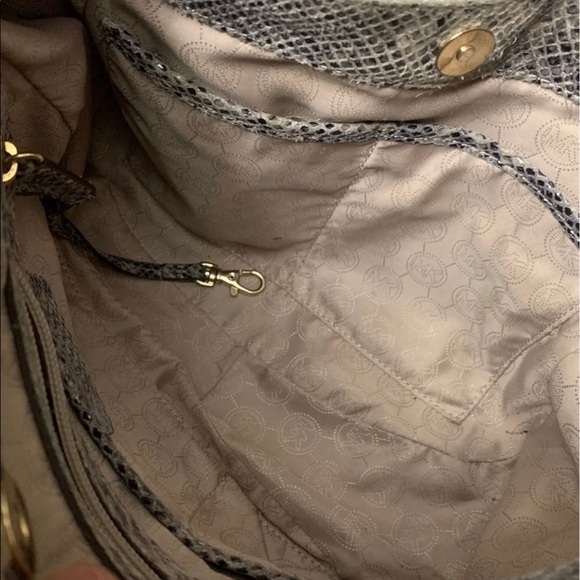 Michael KORS Python Leather Hobo Bag - Picture 8 of 10